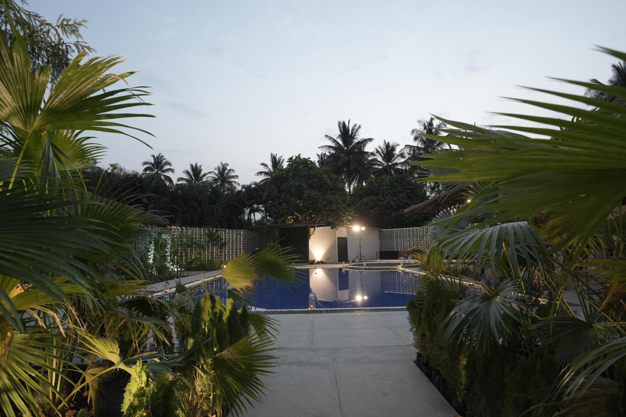 Vanya Settahalasur Exterior photo